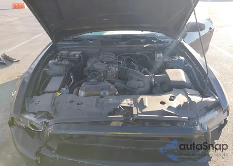 2014 Ford Mustang V6 from USA, damaged, VIN 1ZVBP8AM4E5262440